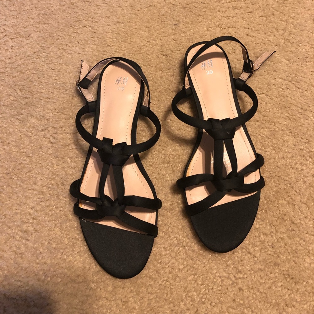 Sandal